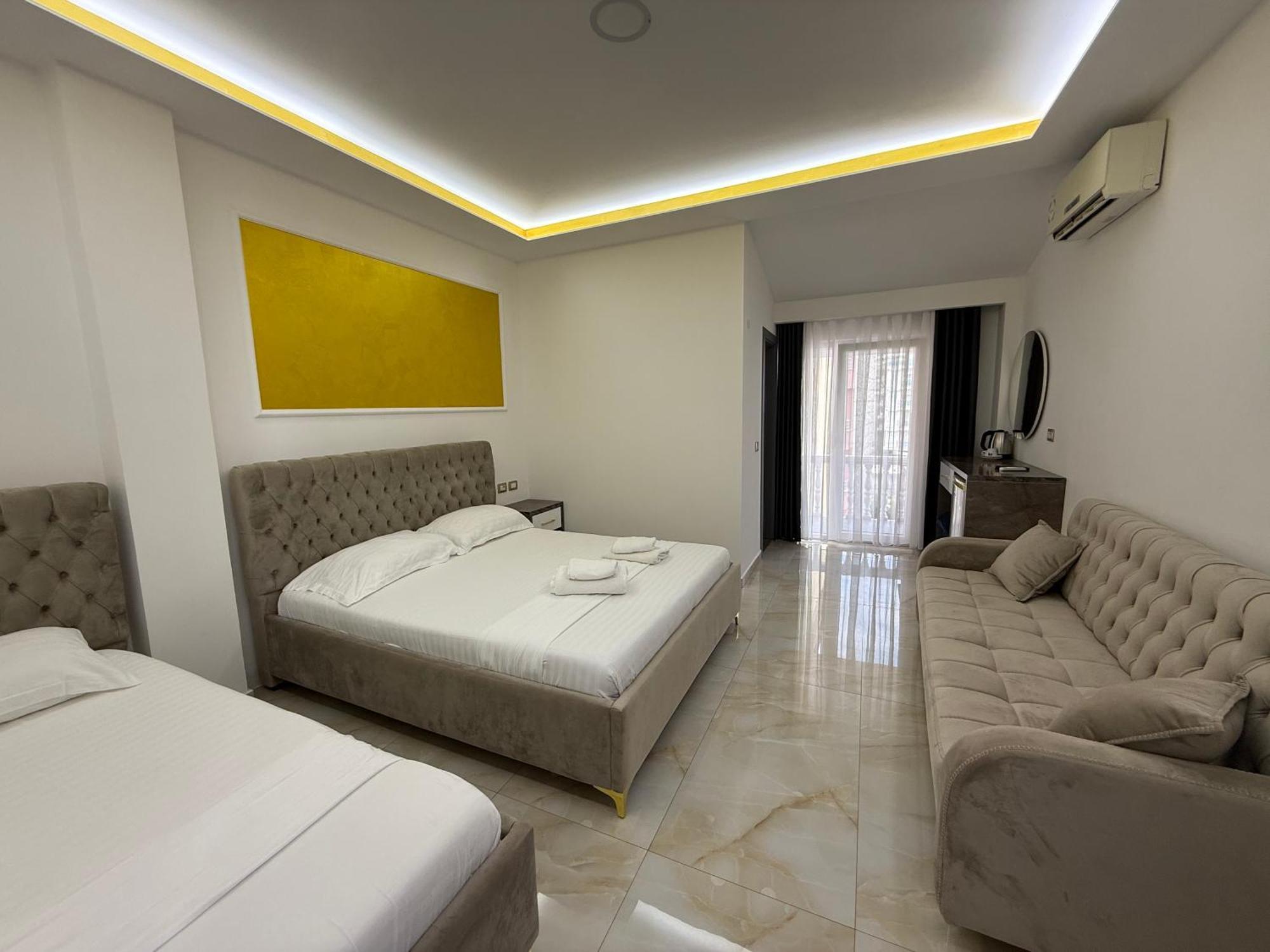 Hotel Leodori 1 Shëngjin Esterno foto